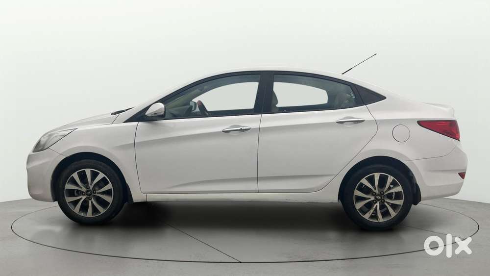 Hyundai Verna 1.6 SX VTVT (O) AT, 2013, Petrol