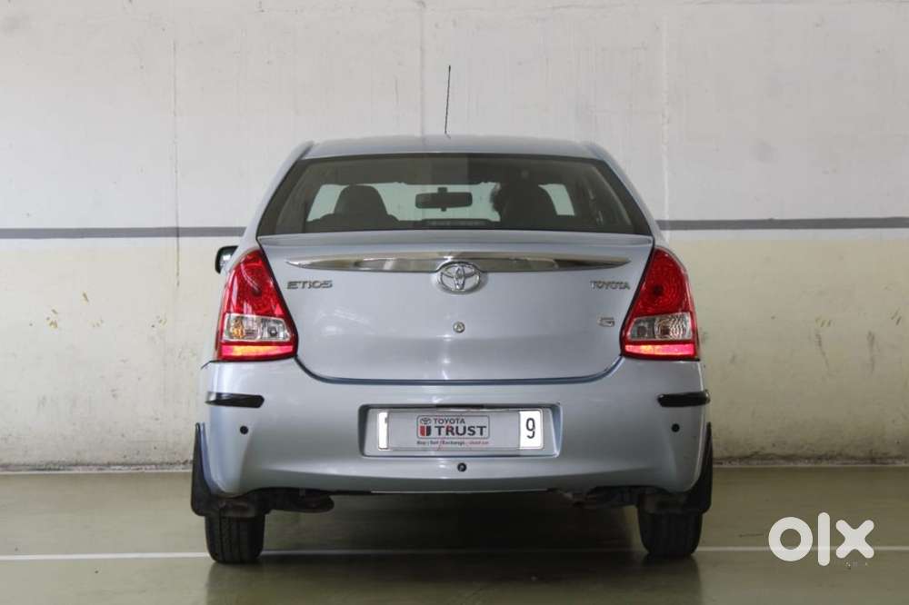 Toyota Etios 2010-2012 G, 2011, Petrol