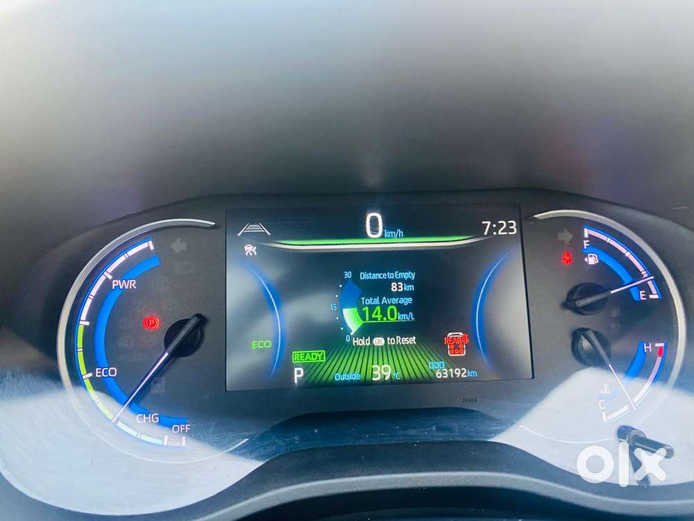 Toyota Innova Hycross 2.0 Zx Hybrid 7 Str, 2024, Petrol