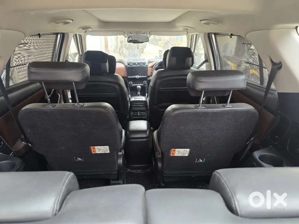 Hyundai Alcazar October 2021 Top Model A-one Condition Full Loaded