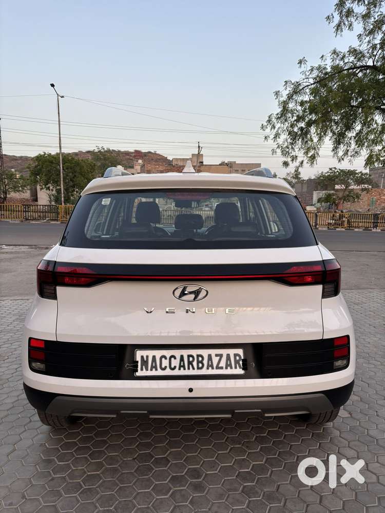 Hyundai Venue S Mt 1.2 Kappa, 2024