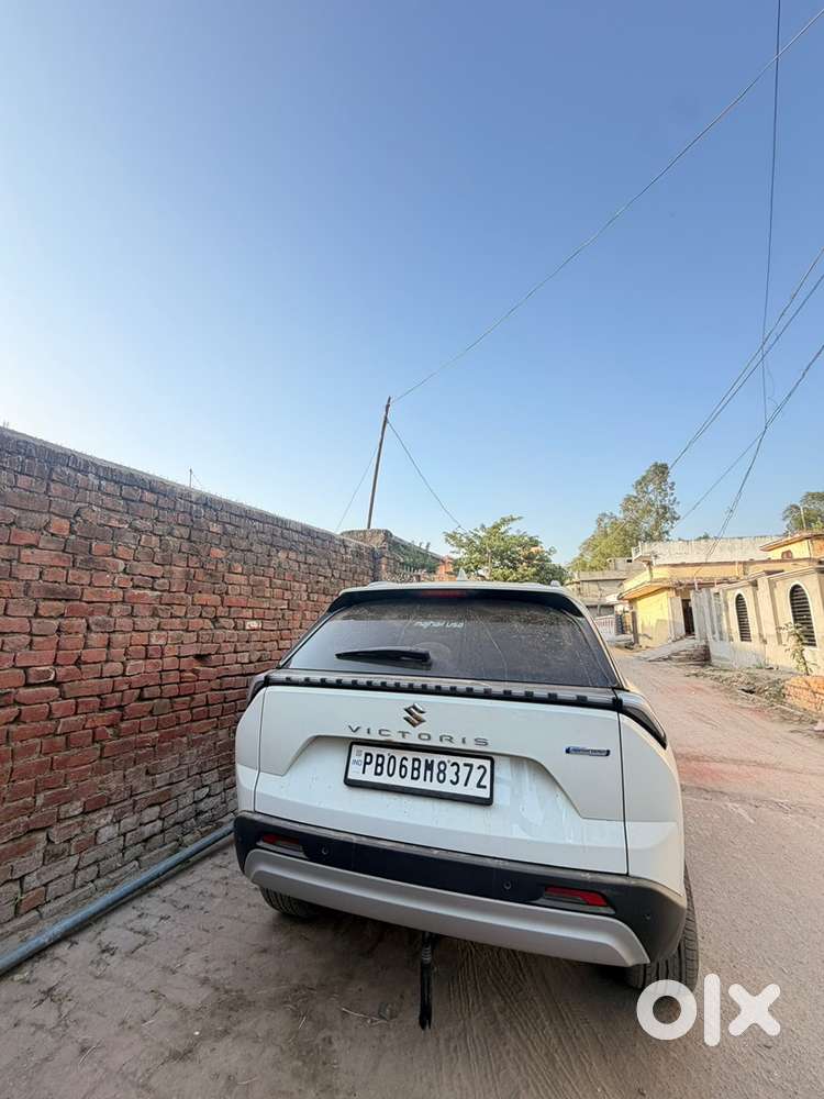 Maruti Suzuki Victoris Zxi 2015 Diesel Manual