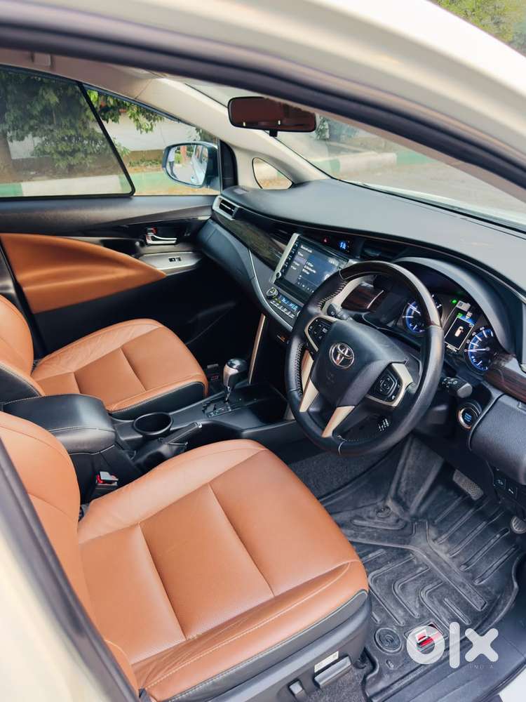 Toyota Innova Crysta 2.4 Z 7 Str, 2022, Diesel