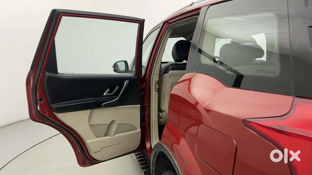 Mahindra Xuv500 W6 2wd, 2016, Diesel