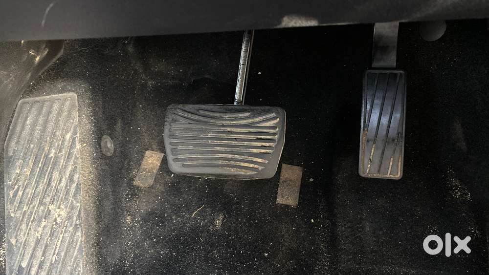 Mahindra Xuv700 2.0 Ax 7 Petrol At Str, 2021, Petrol