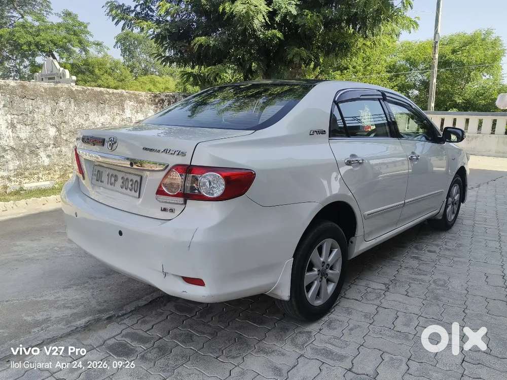 Toyota Corolla Altis 2011 Petrol 106000 Km Driven Second Owner