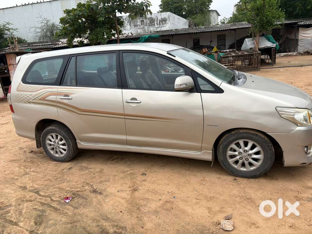 Toyota Innova Diesel 2013