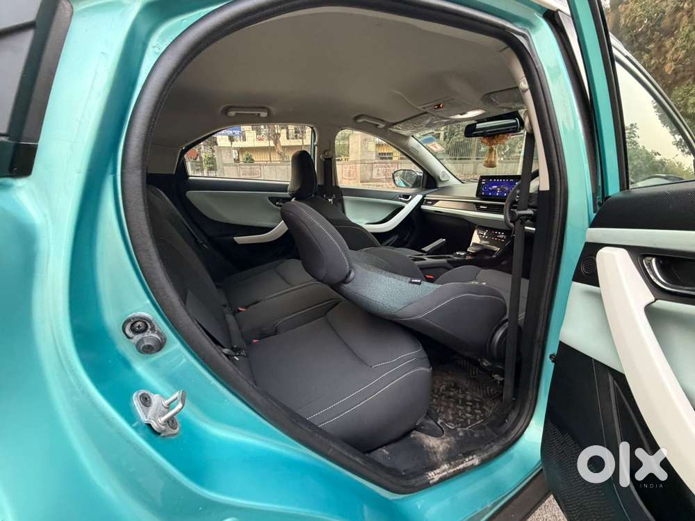 Tata Nexon Creative Plus 1.2 Revotron Petrol 6 Mt, 2024, Petrol