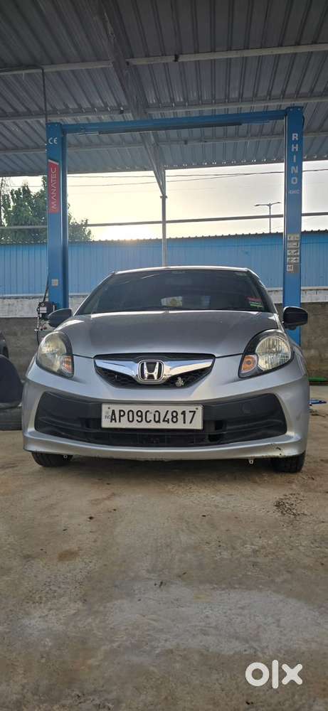 Honda Brio Petrol 81000 Km Driven