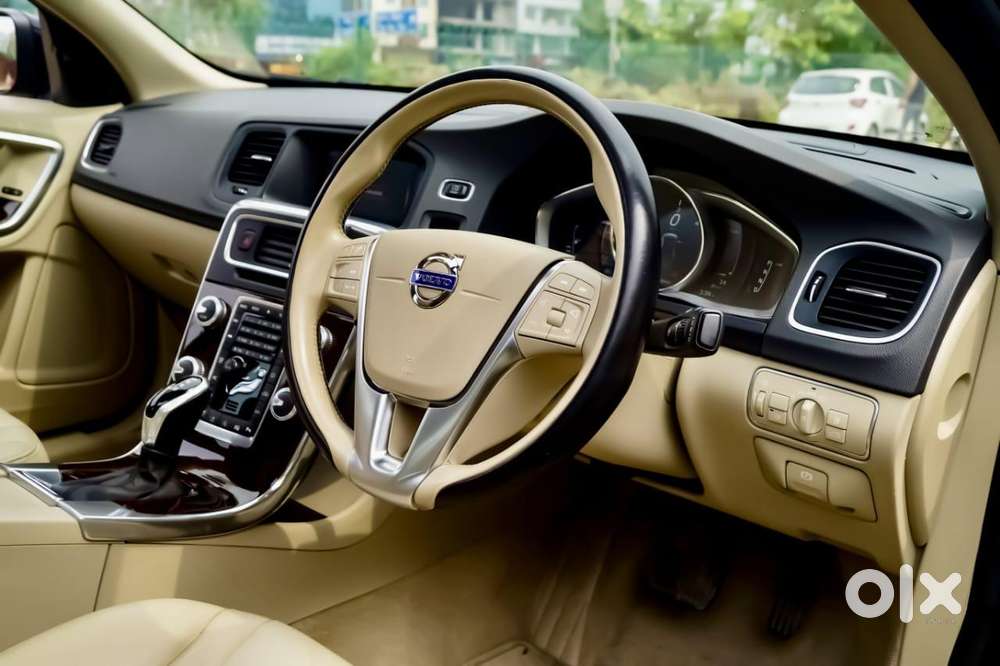 Volvo S60 D4 Momentum, 2018, Diesel