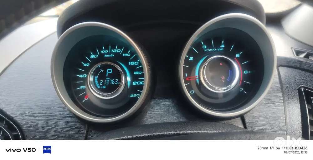 Mahindra Xuv500 2016 Diesel 215000 Km Driven