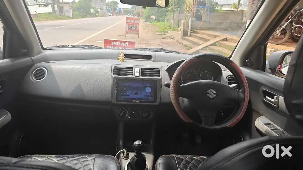 Maruti Suzuki Dzire 2011 Petrol