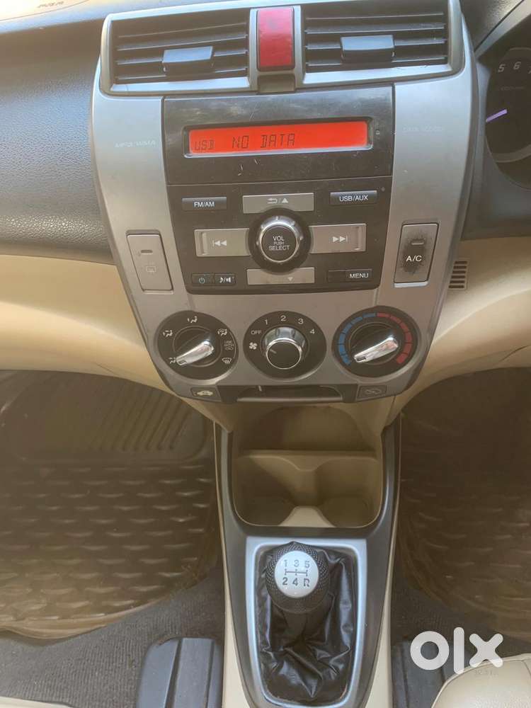 Honda City 2011-2013 E, 2012, Petrol