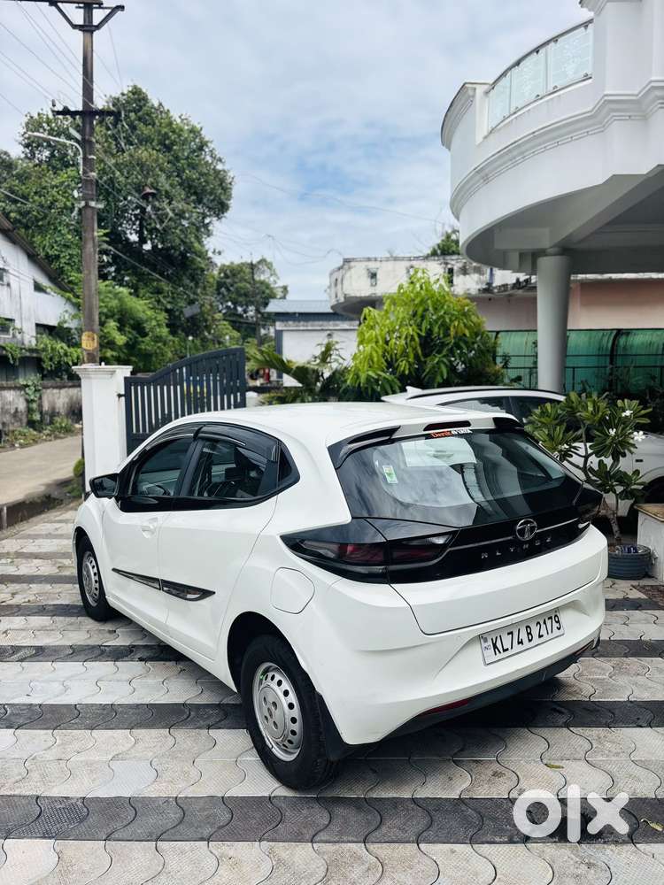Tata Altroz 1.2 Xm, 2021, Petrol