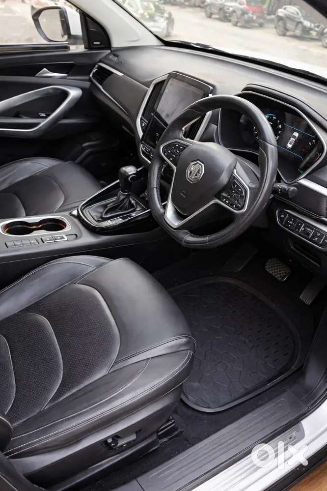 Mg Hector Plus 2020