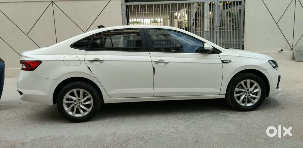Skoda Slavia Ambition 1.5l Tsi Dsg, 2023, Petrol