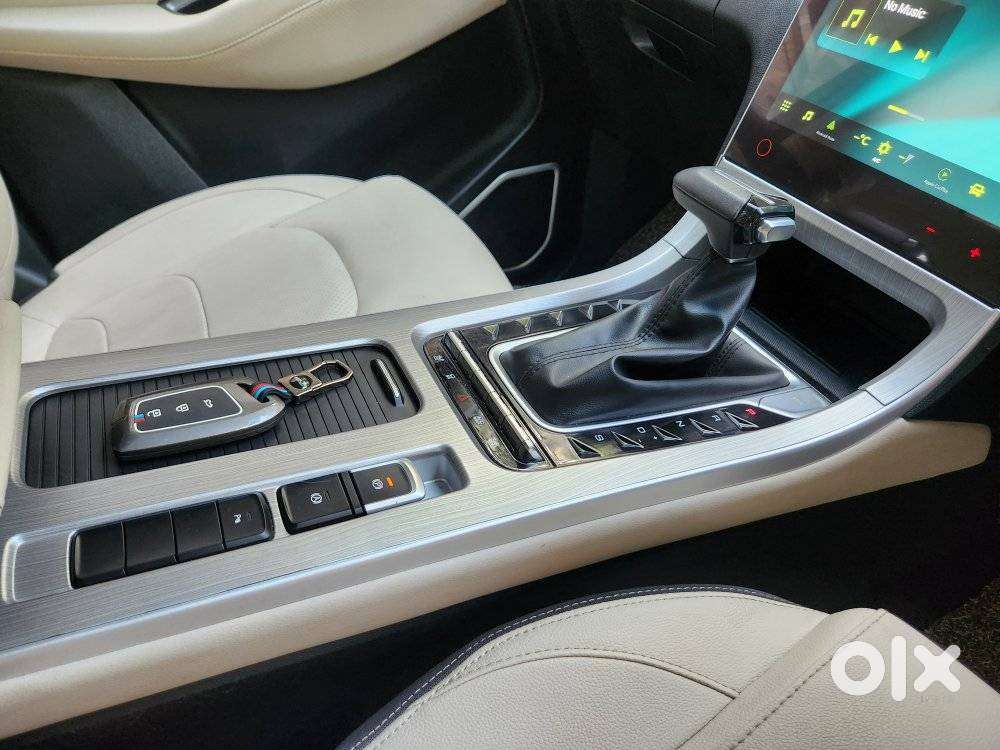 Mg Hector Sharp Pro 1.5 Turbo Cvt, 2025, Petrol