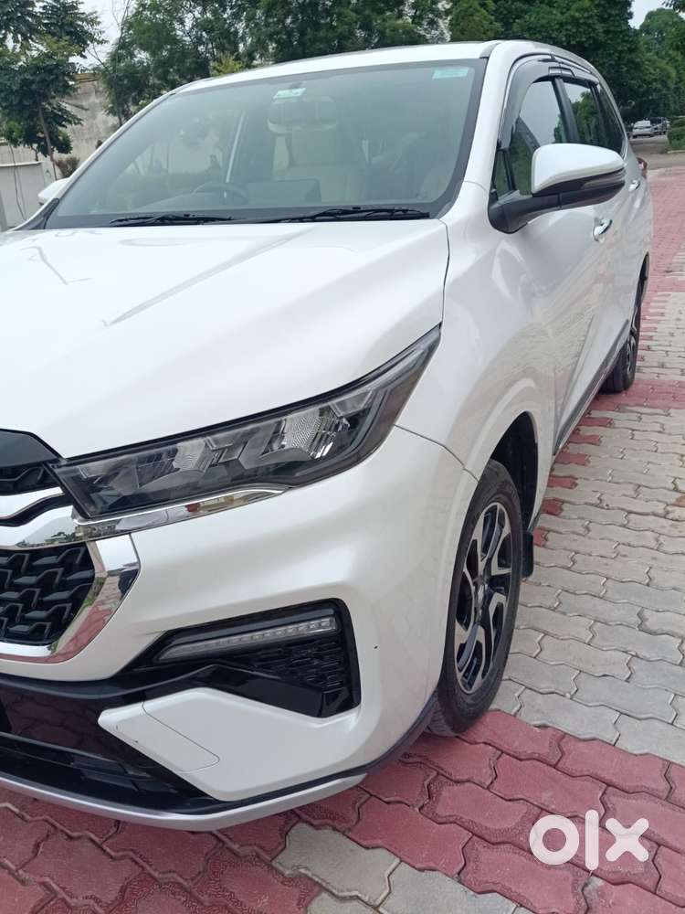 Maruti Suzuki Invicto Zeta Plus 7str, 2025, Petrol