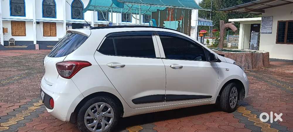 Hyundai Grand I10 2018 Petrol 101444 Km Driven
