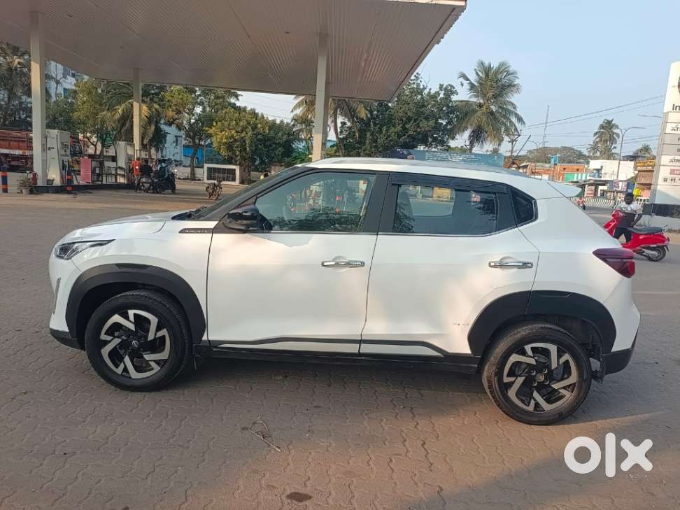 Nissan Magnite 1.0 Xv Premium Turbo, 2022, Petrol