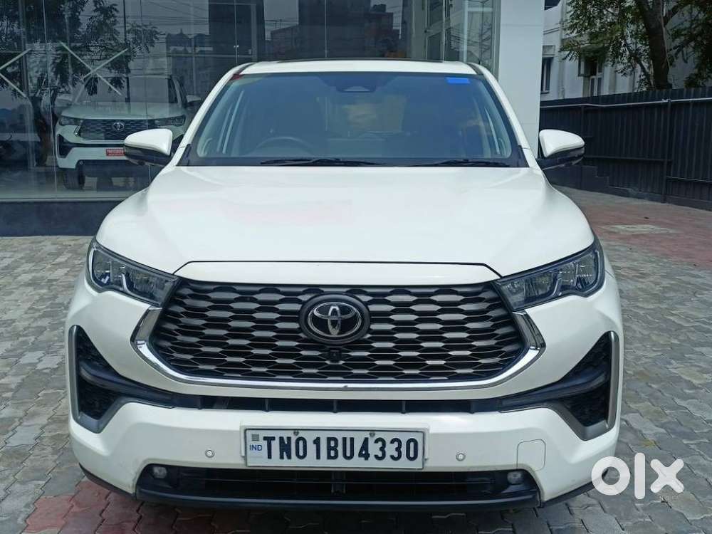 Toyota Innova Hycross 2.0 Zx Hybrid 7 Str, 2024, Petrol