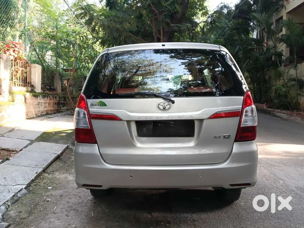 Toyota Innova 2016 Diesel 100000 Km Driven