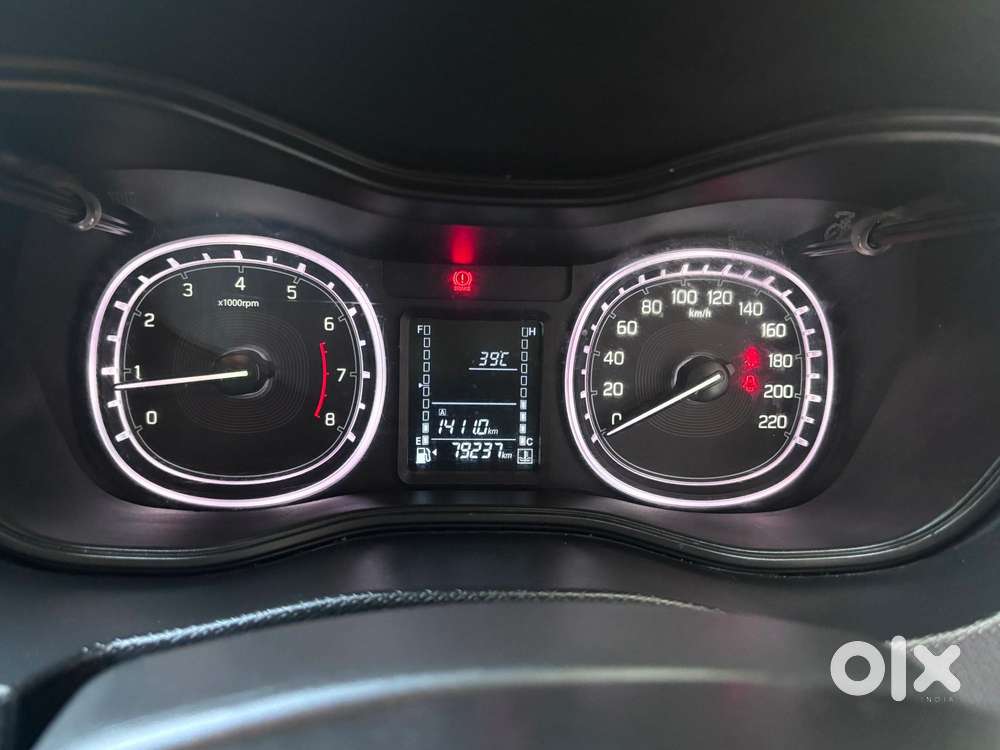 Maruti Suzuki Brezza 1.5 Zxi Smart Hybrid, 2022, Petrol