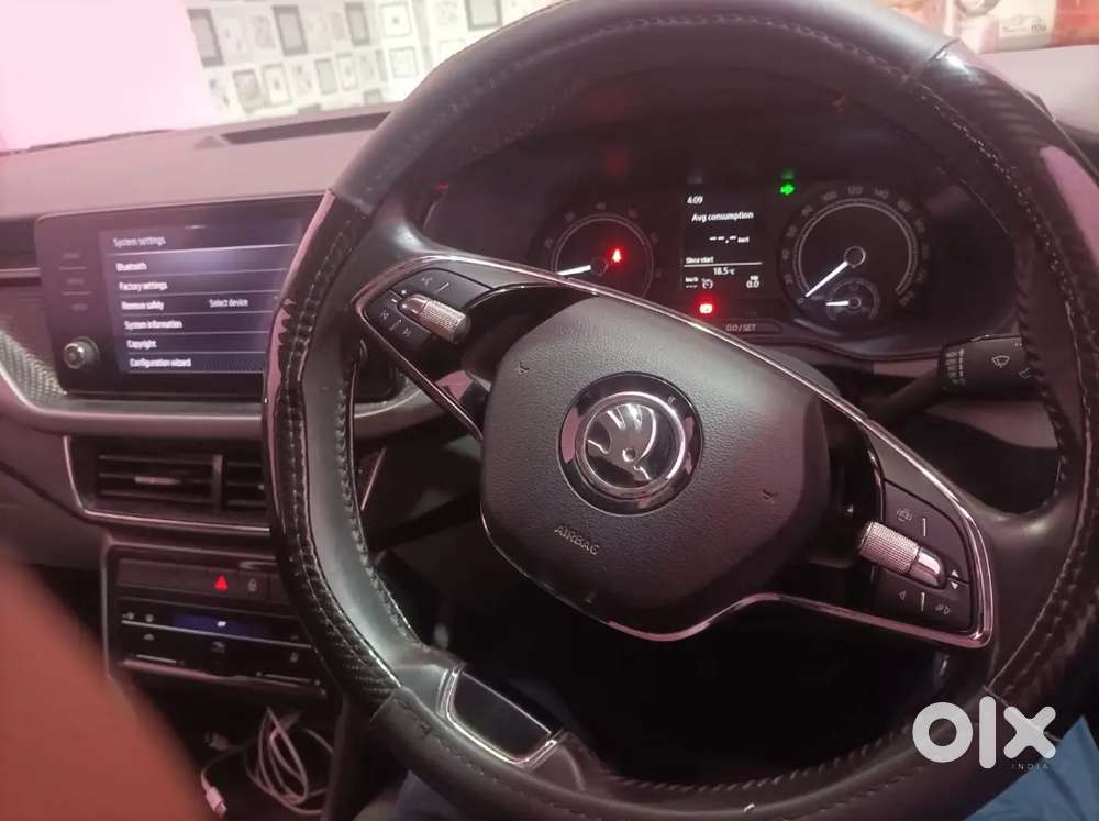 Skoda Kushaq 2023 Petrol 1872 Km Driven Well Maintained Car.