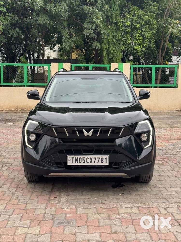 Mahindra Xuv 3xo Ax5 Ds Mt, 2025, Diesel