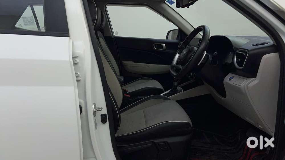 Hyundai Venue 1.0 Sx (o) Turbo Imt, 2023, Petrol