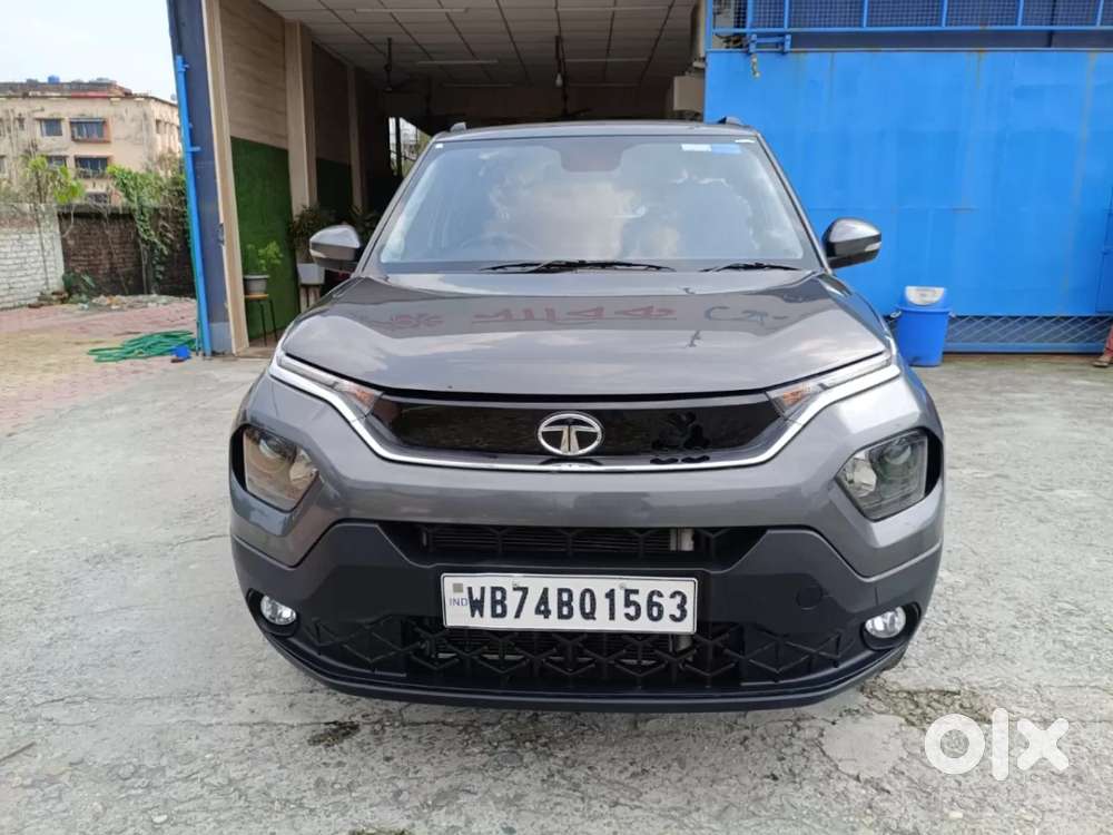 Tata Punch Accomplished Mt Sunroof, 2023, Petrol