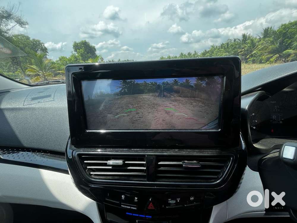 Mahindra Xuv 3xo Ax5 Pm Mt, 2025, Petrol