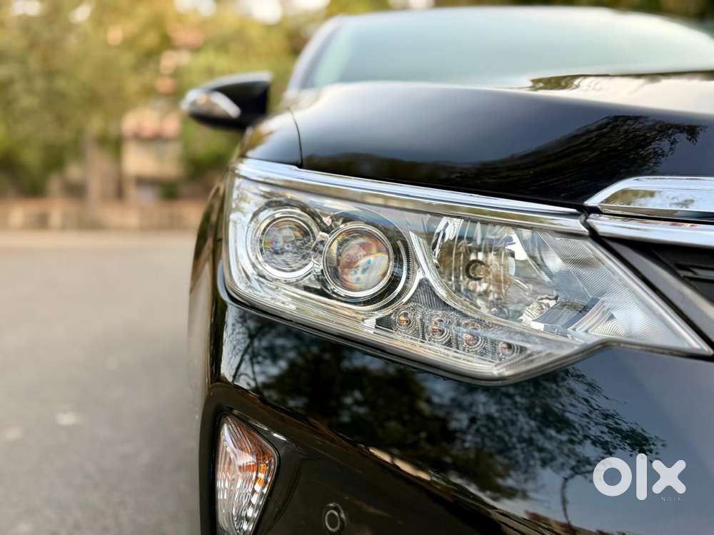 Toyota Camry Hybrid 2.5, 2017, Petrol