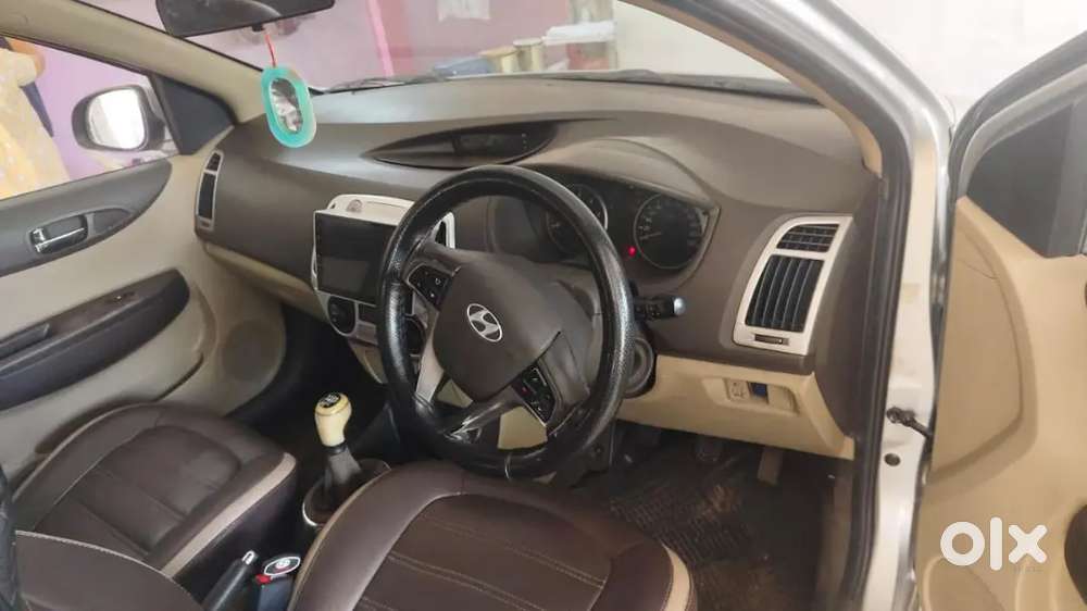 Hyundai New I20 Diesel Manual 2012