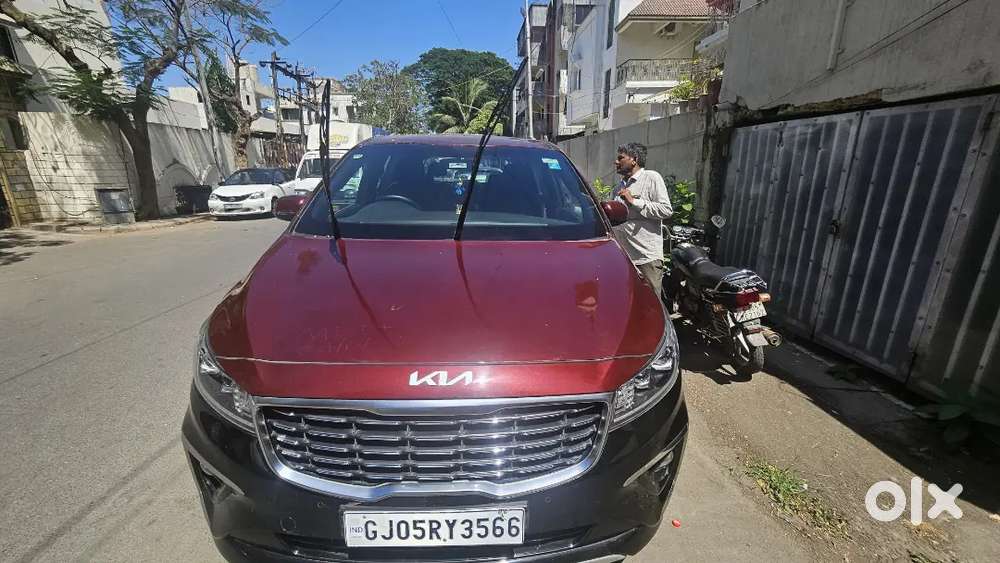 Kia Carnival 2022 Diesel Well Maintained