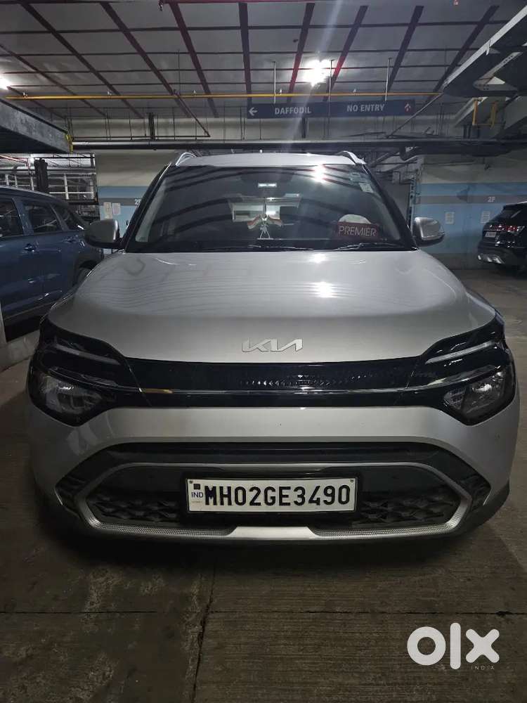 Kia Carens Prestige Plus 2024