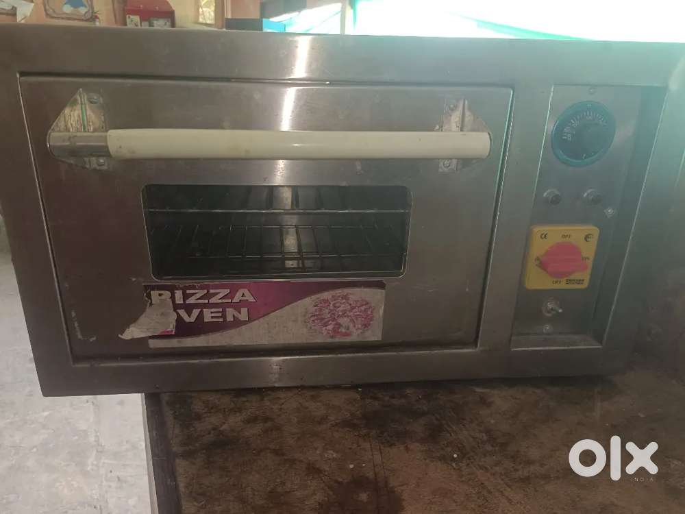 Pizza oven