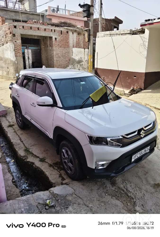 Maruti Brezza Lxi 2025