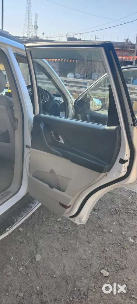 Mahindra Xuv500 2016 Diesel 188000 Km Driven