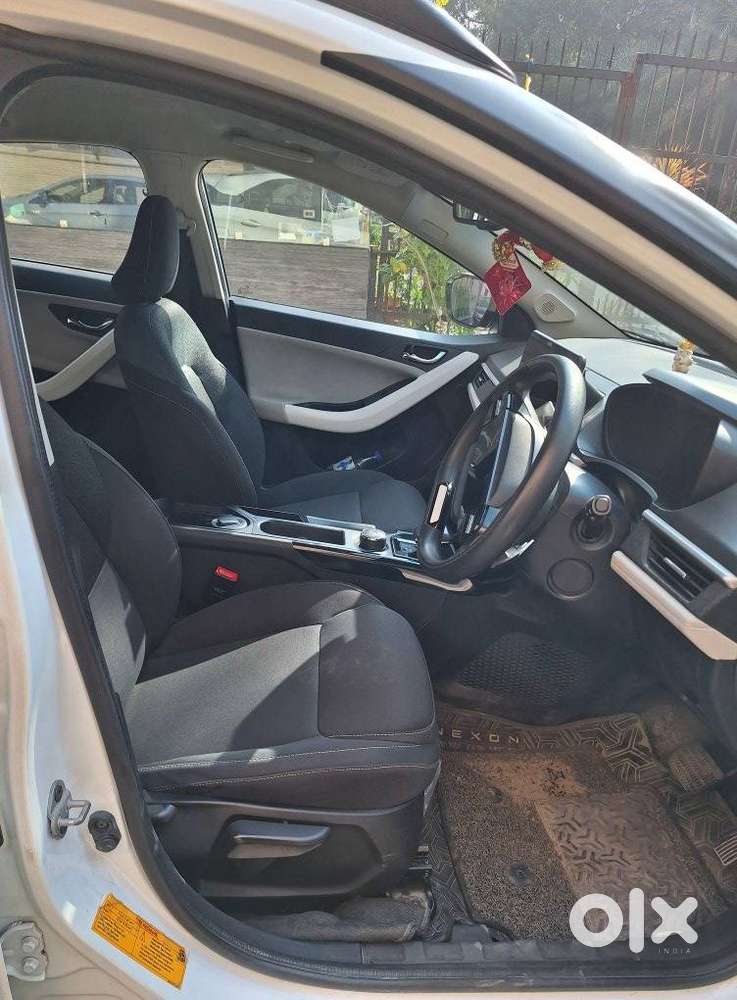 Tata Nexon 1.2 Revotron Xz Plus, 2023, Petrol