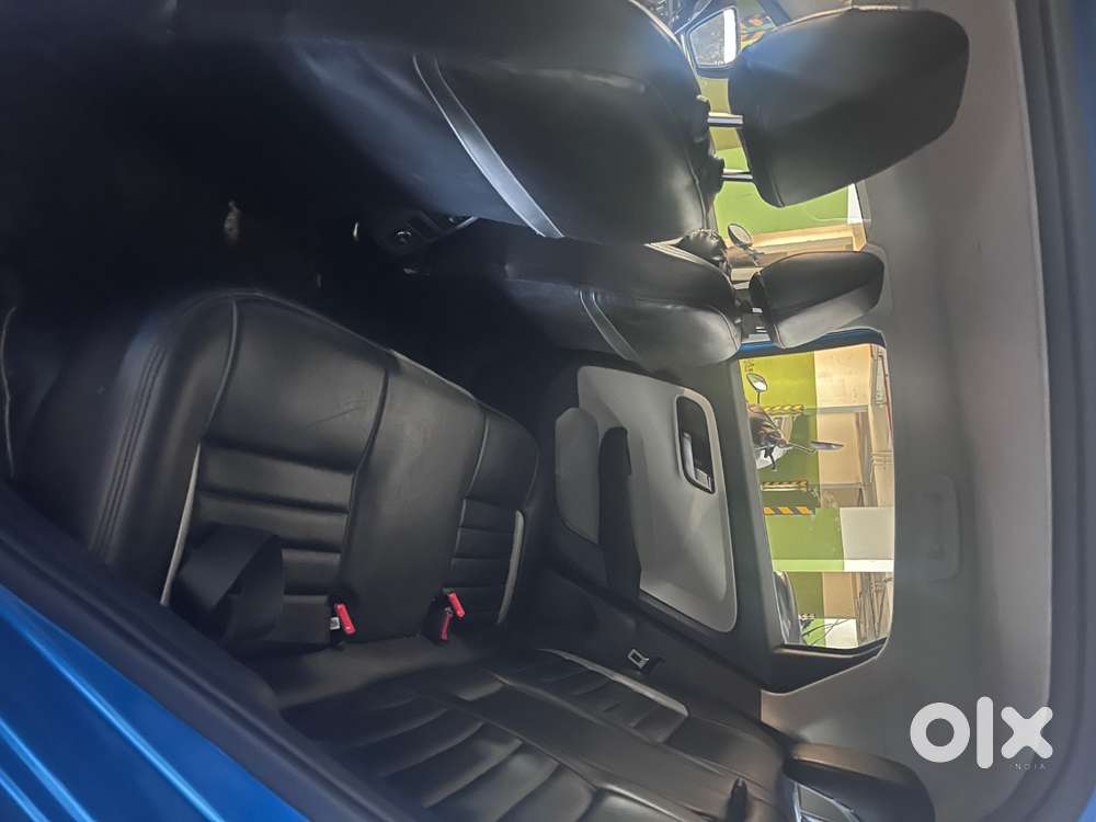 Harbour Blue Altroz, Single Drive