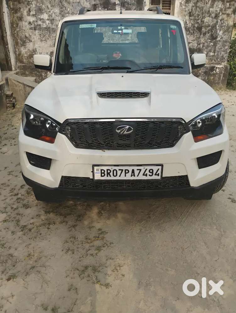 Mahindra Scorpio S6+ Diesal