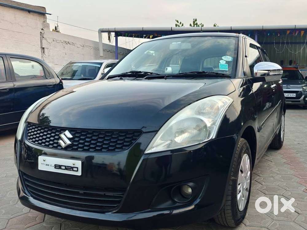 Maruti Suzuki Swift Vxi + Manual, 2013, Petrol