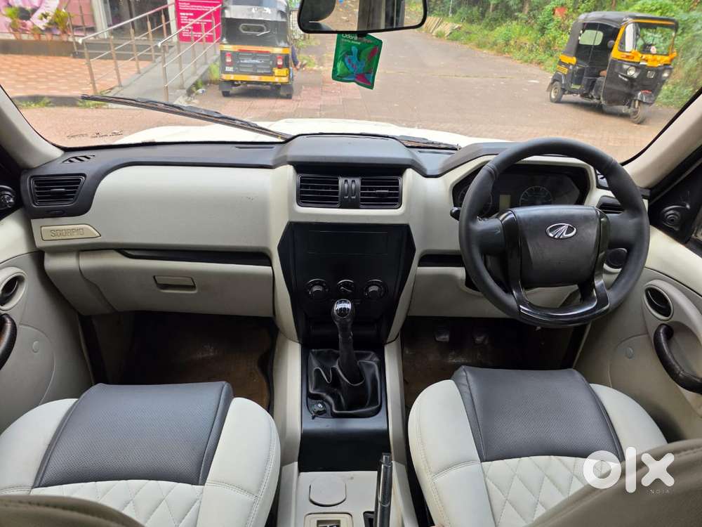 Mahindra Scorpio S4, 2015, Diesel