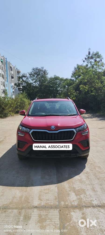 Skoda Kushaq 1.0 Tsi Active, 2021, Petrol