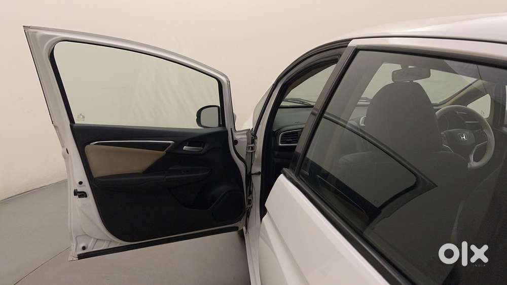 Honda Jazz V At I-vtec, 2015, Petrol