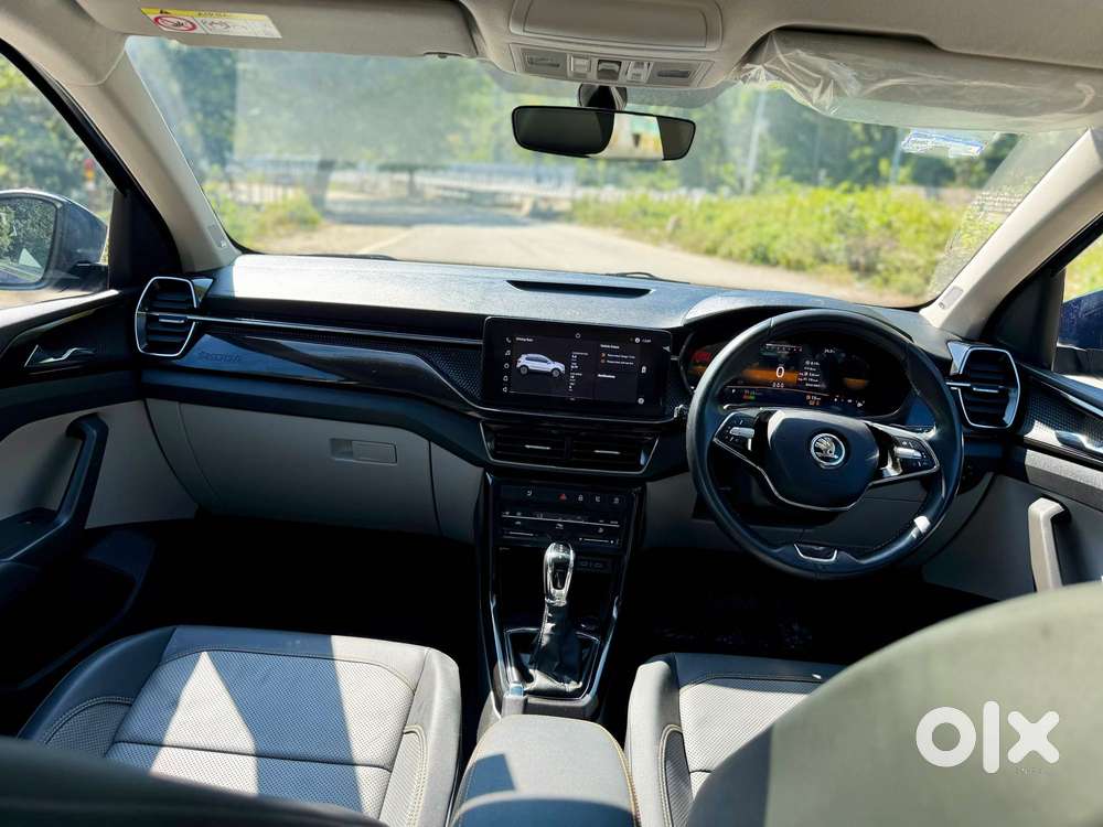 Skoda Kushaq 1.0 Tsi Style At (6 Airbags), 2024, Petrol