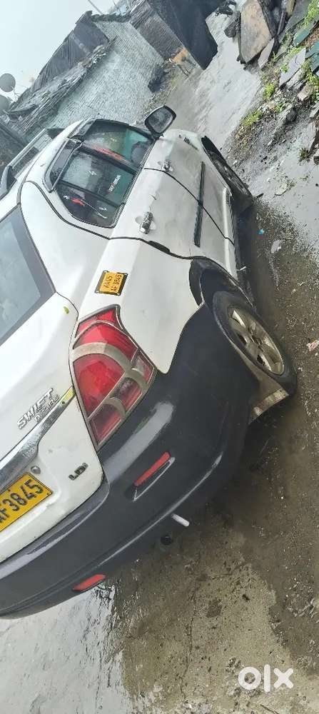 Maruti Suzuki Dzire Tour 2015