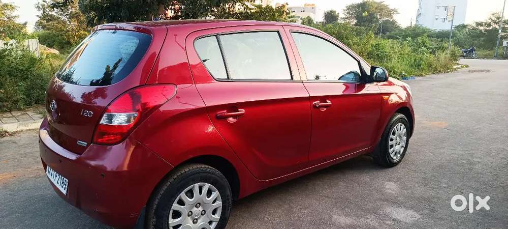 Hyundai New I20 2011 Petrol 33000 Km Driven