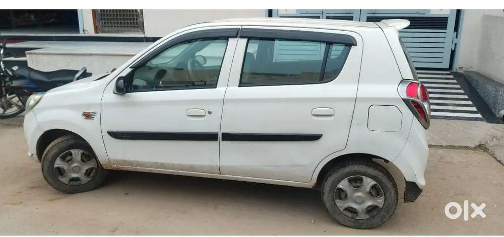 Gaadi Ek Dm Mst H Koi Dikkt Nhi H Sath Chlkr Chaqe Bhi Kr Skte Ho